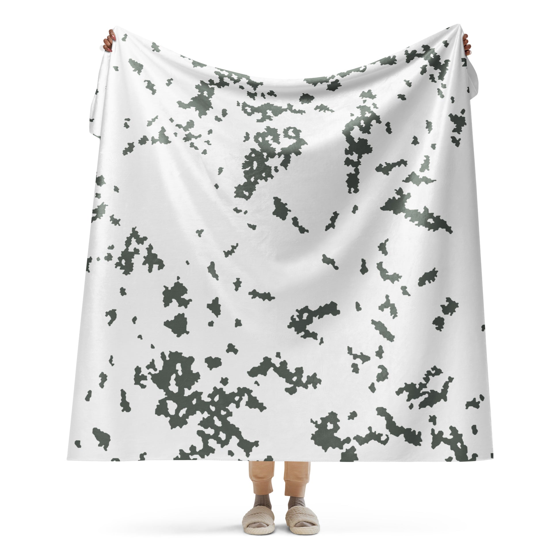 Finnish Lumikuvio M05 Snow Camo Sherpa Blanket