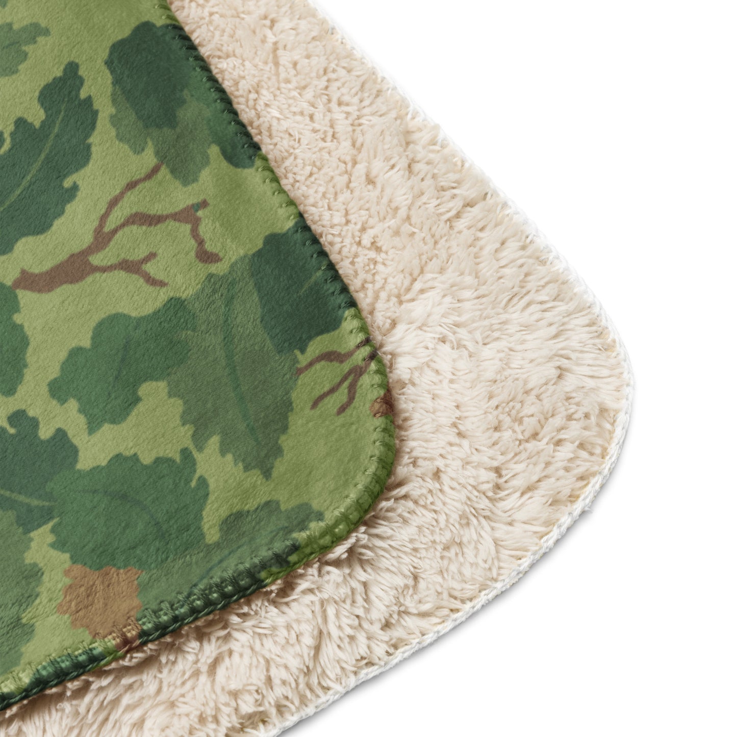 Mitchell Camo Sherpa Blanket – 60” × 80”