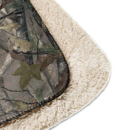 Blind Max HD Camo Sherpa Blanket – 60” × 80”