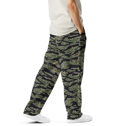 Tiger Stripe LLS Camo Sweatpants