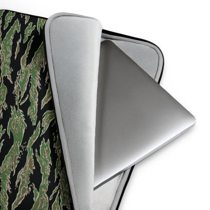 Tiger Stripe LLS Laptop Sleeve _ Concealing Coloration