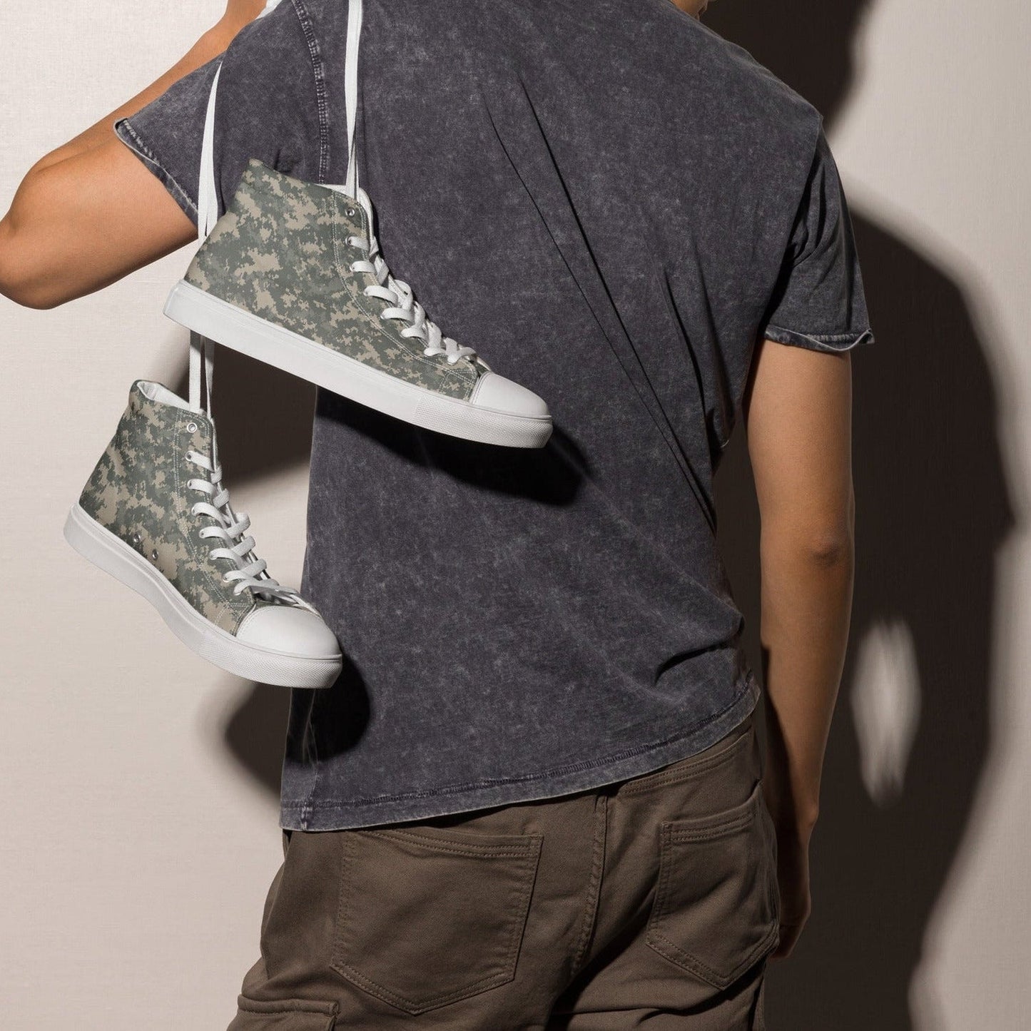 UCP Men’s Sneaker Hi - Concealing Coloration