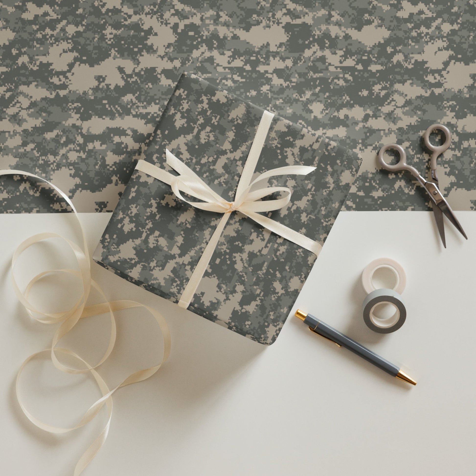 UCP Wrapping paper sheets _ Concealing Coloration