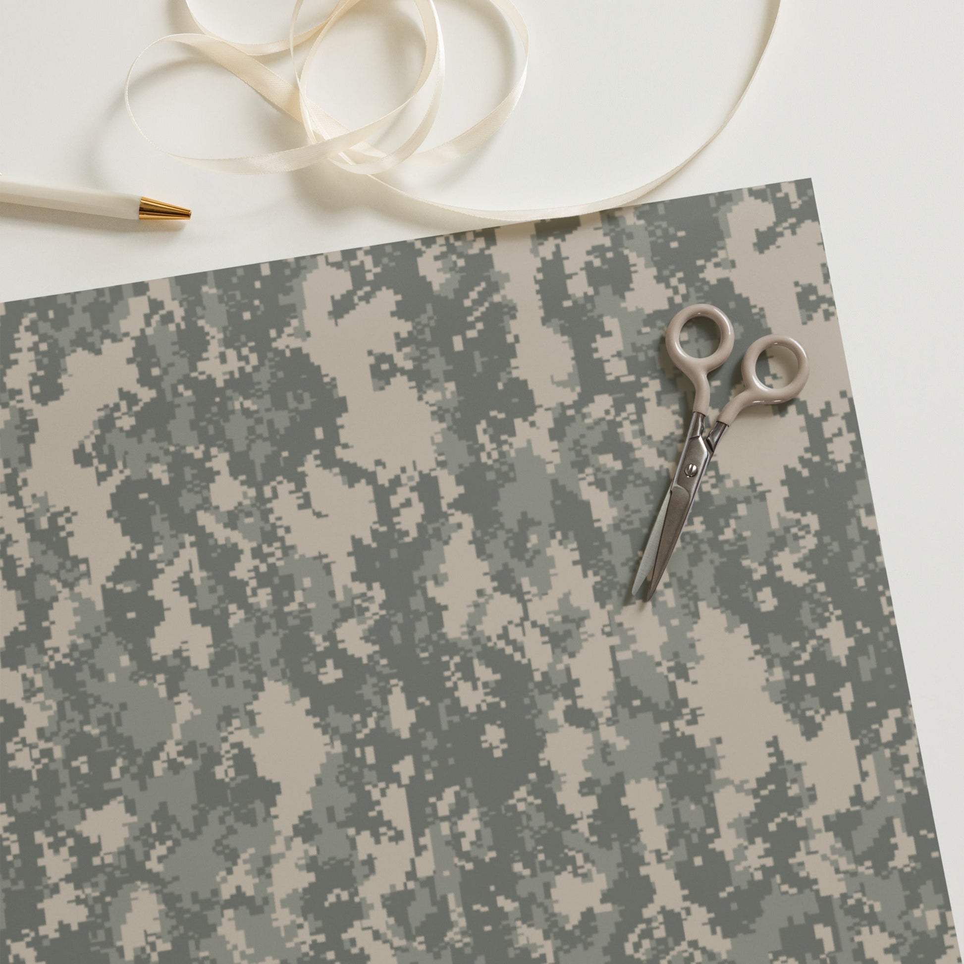 UCP Wrapping paper sheets _ Concealing Coloration