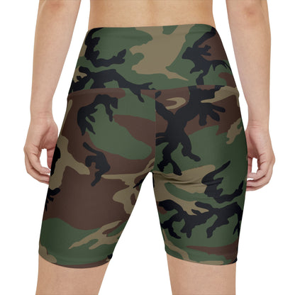 US M81 Woodland Camo High-Rise Bike Shorts _ Concealing Coloration