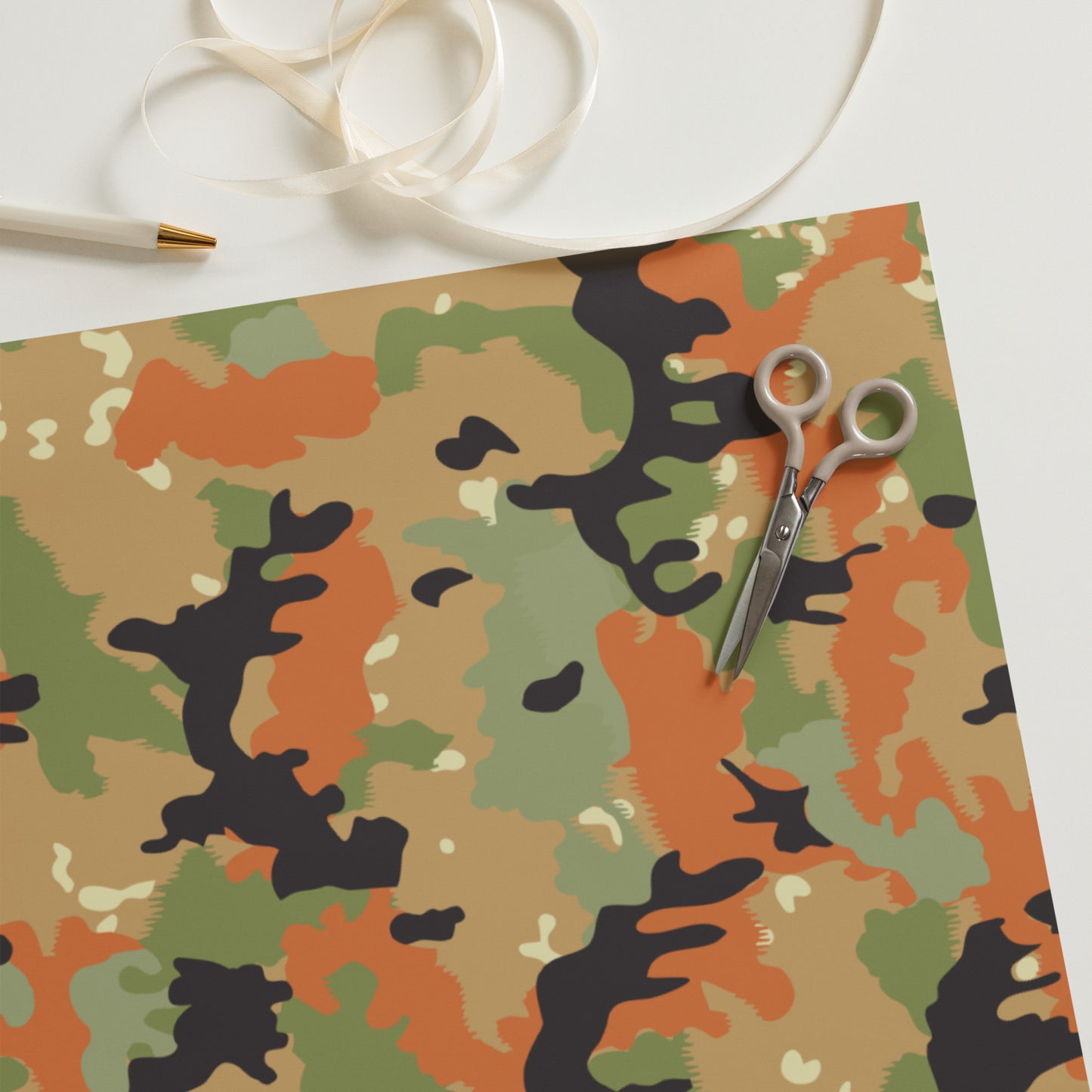 Leibermuster Camo Wrapping Paper Sheets